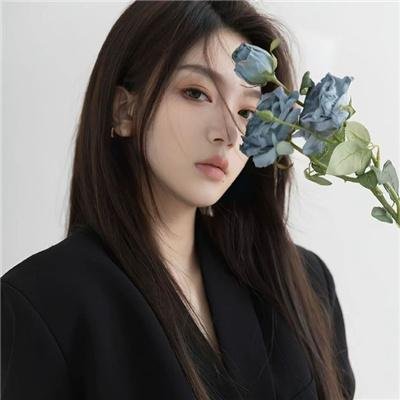 枪挑女帝后我冠绝天下